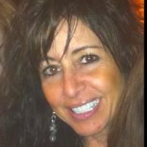 Meet your Posher, Sandy